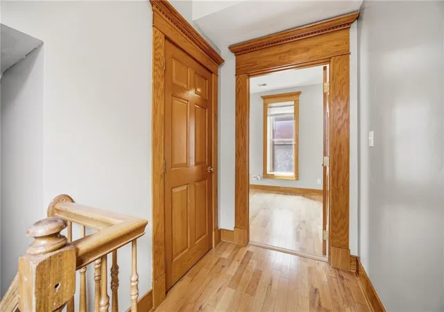 Listing Photo 5 - Condo for sale in building located at 504 Bellefontaine Ave, Kansas City, MO 64124