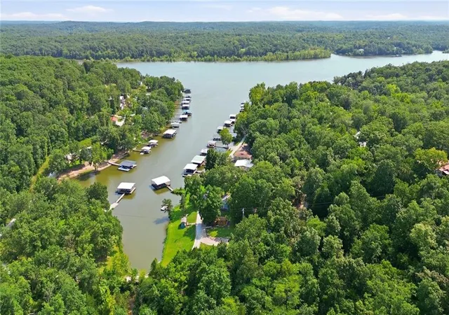 35th image of 28329 W Cove Dr, Lincoln, MO 65338 | MLS# 2635356