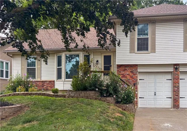 3rd image of 14620 W 90th Street, Lenexa, KS 66215 | MLS# 2635358