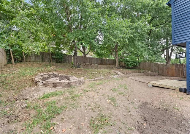 29th image of 7232 N Monroe Ave, Kansas City, MO 64119 | MLS# 2635359