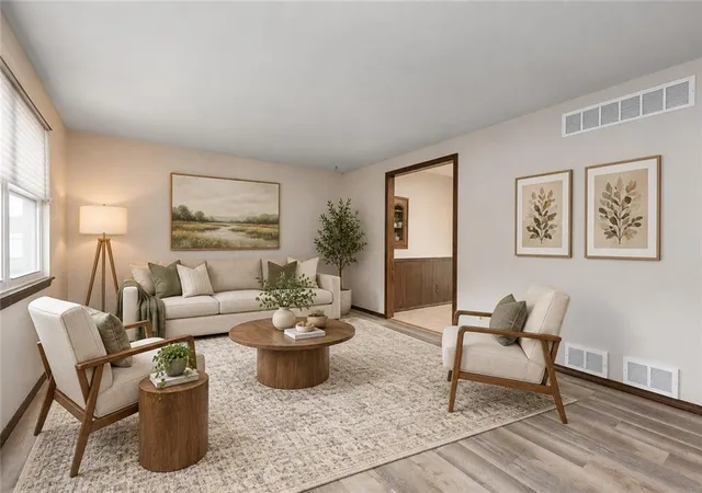 Photo 2 of Sale Pending at 508 Ne 87th Street, Kansas City, MO 64155 | MLS# 2635367 | Listing updated on 2026-10-06