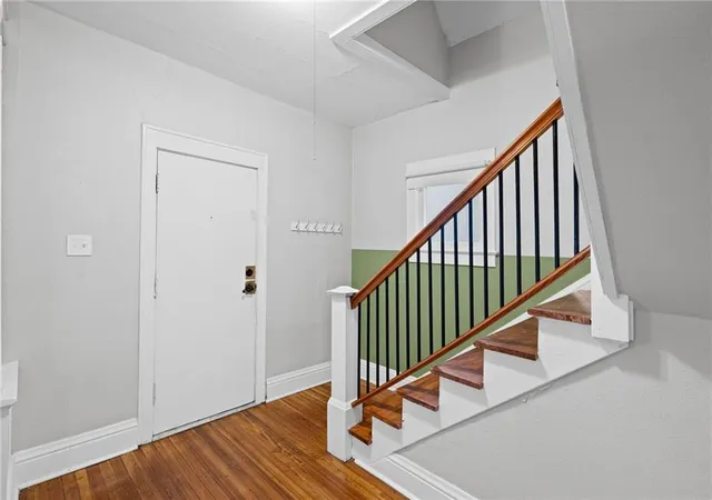 Photo 3 of Single family home for sale at 4333 Bell St, Kansas City, MO 64111 | MLS# 2635370 | Listing updated on 2026-10-06