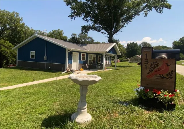 Photo 3 of Single family home for sale at 131 Tucker St, Saint Joseph, MO 64504 | MLS# 2635381 | Listing updated on 2026-08-17
