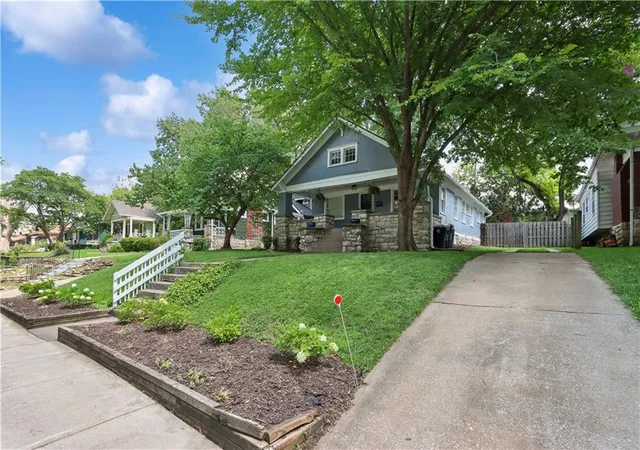 Photo 2 of Sale Pending at 5739 Harrison St, Kansas City, MO 64110 | MLS# 2635385 | Listing updated on 2026-08-22