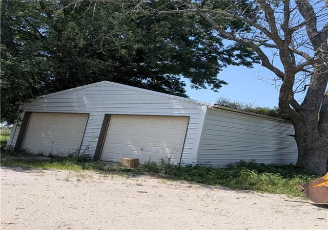 4th image of 936 Se 13 Hwy, Leeton, MO 64761 | MLS# 2635386