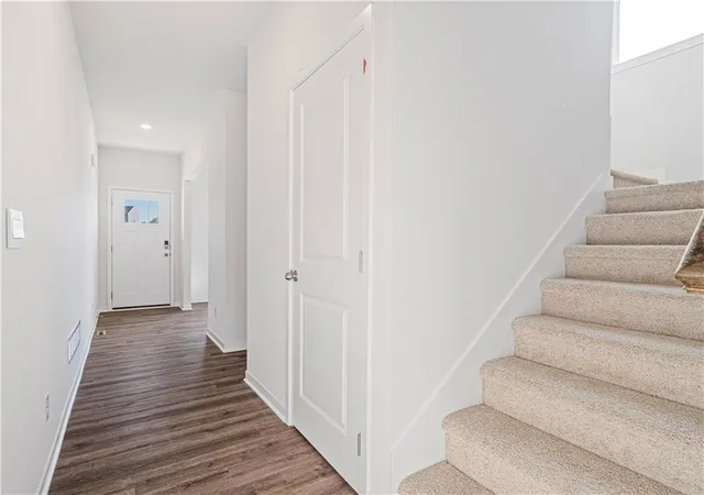 Photo 3 of Single family home for sale at 19711 W 201st Street, Spring Hill, KS 66083 | MLS# 2635397 | Listing updated on 2026-10-03