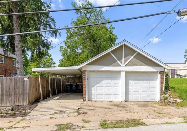 31st image of 7343 Forest Ave, Kansas City, MO 64131 | MLS# 2635407