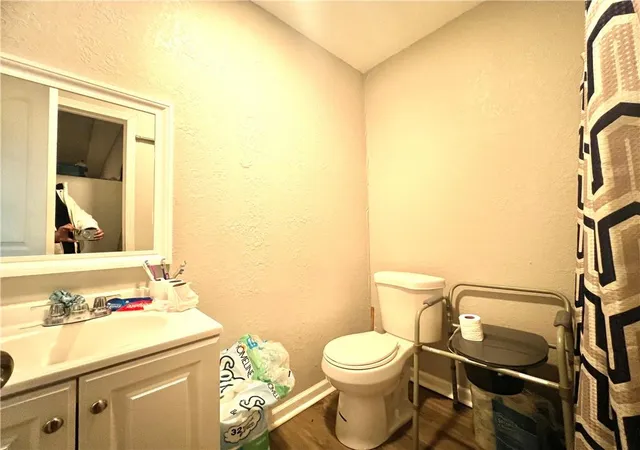 11th image of 3012 College Ave, Kansas City, MO 64128 | MLS# 2635408
