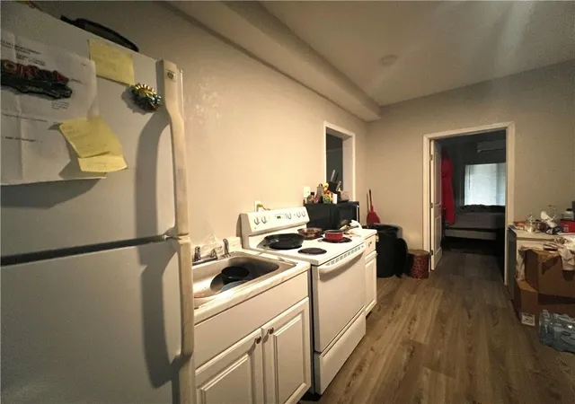 Listing Photo 2 - Condo for sale in building located at 3012 College Ave, Kansas City, MO 64128 - Unit #