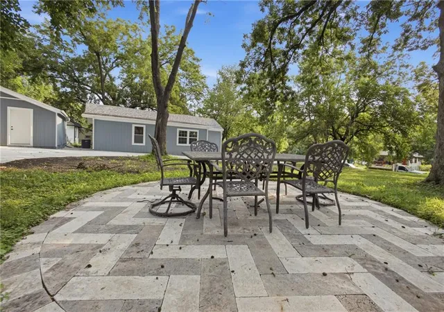 Photo 3 of Single family home for sale at 6818 Agnes Ave, Kansas City, MO 64132 | MLS# 2635409 | Listing updated on 2026-10-13