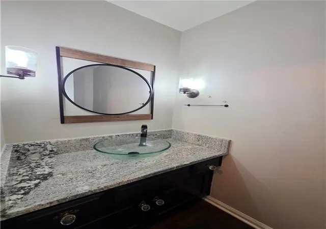 Photo 4 of Sale Pending at 11695 Bradshaw St, Overland Park, KS 66210 | MLS# 2635422 | Listing updated on 2026-08-13