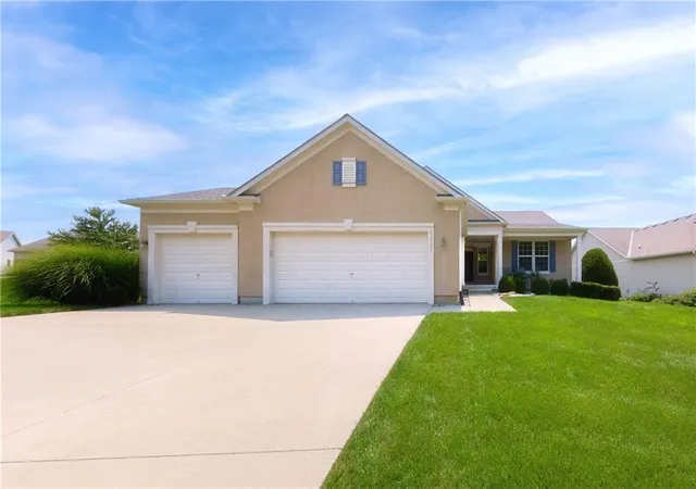 1st image of 23721 W 88th St, Lenexa, KS 66227 | MLS# 2635427
