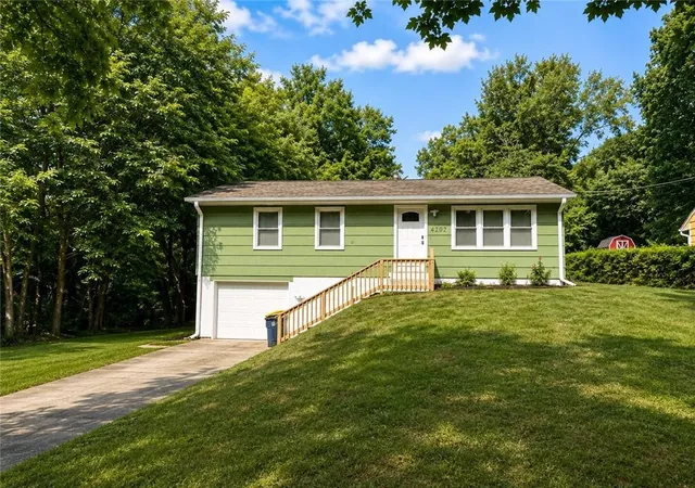 Photo 1 of Sale Pending at 4202 N Bellefontaine Ave, Kansas City, MO 64117 | MLS# 2635449 | Listing updated on 2026-08-19