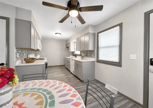 Photo 4 of Sale Pending at 4202 N Bellefontaine Ave, Kansas City, MO 64117 | MLS# 2635449 | Listing updated on 2026-08-19