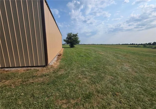 31st image of 5647 Sw Mccomas Ln, Plattsburg, MO 64477 | MLS# 2635460