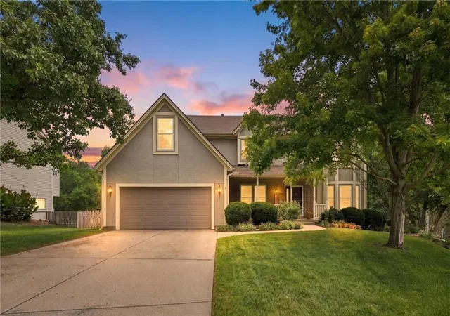 2nd image of 17835 W 69th St, Shawnee, KS 66217 | MLS# 2635473