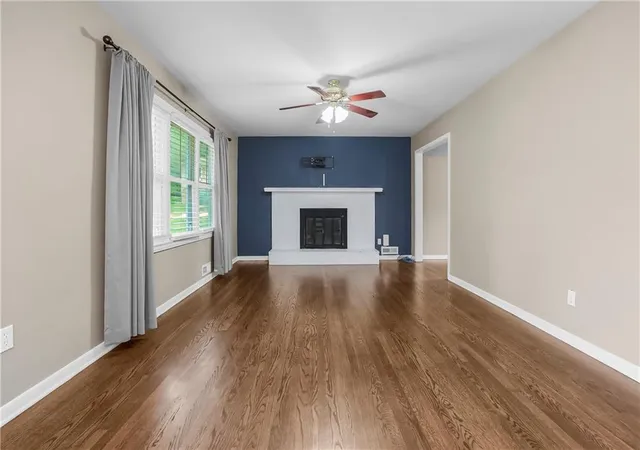 4th image of 10200 Outlook Dr, Overland Park, KS 66207 | MLS# 2635496