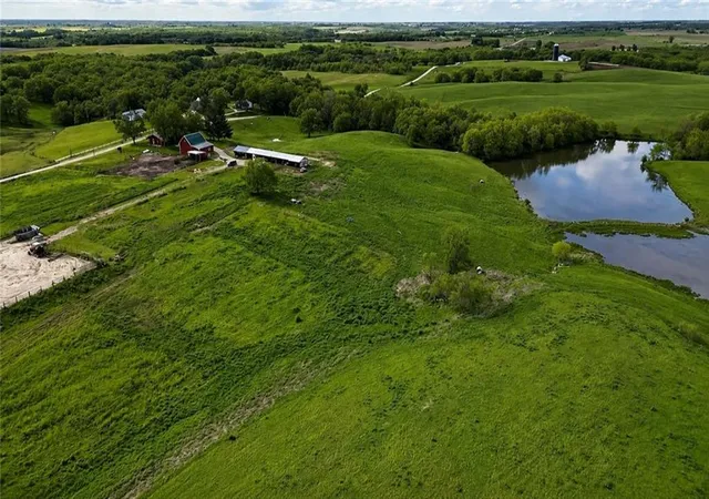 Photo 1 of Land for sale at 25332 E 250th Avenue, Ridgeway, MO 64481 | MLS# 2635501 | Listing updated on 2026-09-30