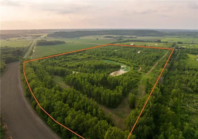 3rd image of Tbd 190 Hwy, Chillicothe, MO 64601 | MLS# 2635504
