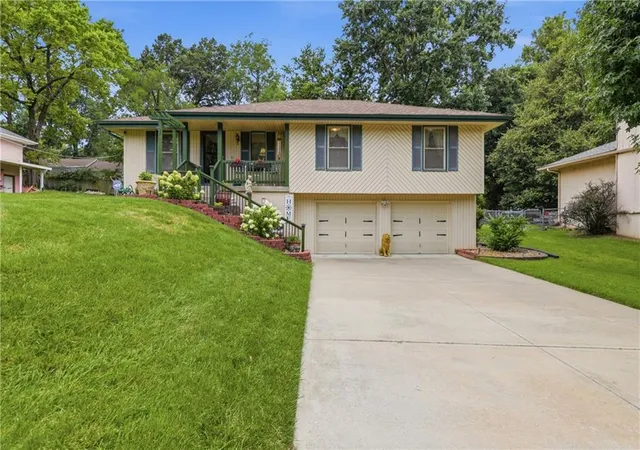 Photo 1 of Single family home for sale at 4680 N Olive St, Kansas City, MO 64116 | MLS# 2635505 | Listing updated on 2026-08-27