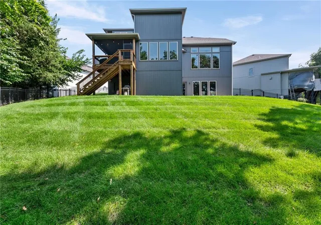 4th image of 5999 N Oak Creek Ct, Kansas City, MO 64152 | MLS# 2635506