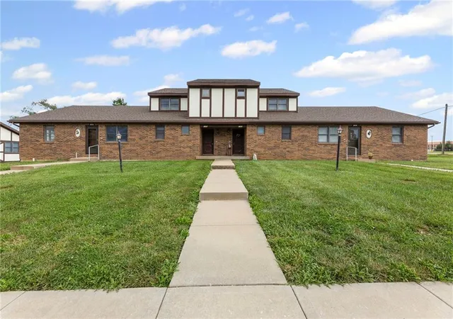 36th image of 1107 Jeff Cir, Paola, KS 66071 | MLS# 2635519