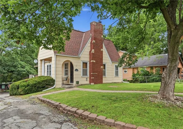 1st image of 3418 Everett Ave, Kansas City, KS 66102 | MLS# 2635528