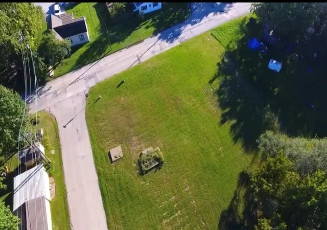 Photo 1 of Land for sale at W 8th And Howenstein St, Cameron, MO 64429 | MLS# 2635531 | Listing updated on 2026-10-06