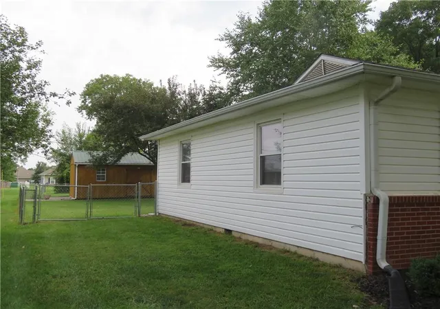 58th image of 12 Holly Ln, Paola, KS 66071 | MLS# 2635545