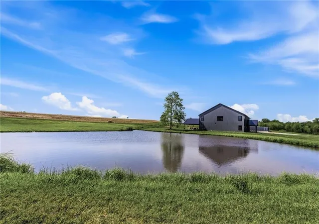 2nd image of 2362 Sw Us 169 Hwy, Trimble, MO 64492 | MLS# 2635547