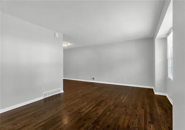 Photo 3 of Sale Pending at 5204 S Delaware Ave, Independence, MO 64055 | MLS# 2635552 | Listing updated on 2026-08-28