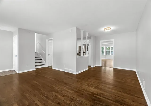 Photo 4 of Sale Pending at 5204 S Delaware Ave, Independence, MO 64055 | MLS# 2635552 | Listing updated on 2026-08-28