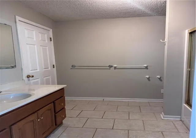 20th image of 5722 W 70th St, Overland Park, KS 66204 | MLS# 2635562