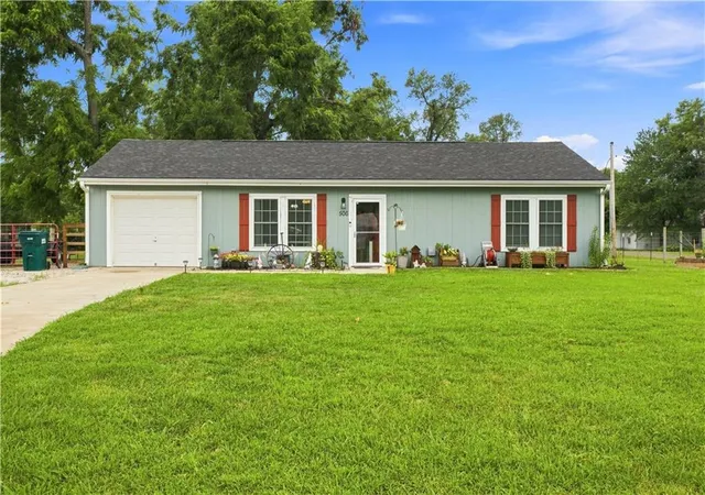1st image of 506 Broadway N/a, East Lynne, MO 64743 | MLS# 2635575