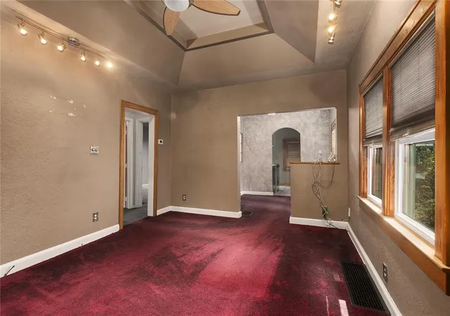 Photo 3 of Single family home for sale at 637 S Huttig Ave, Independence, MO 64053 | MLS# 2635589 | Listing updated on 2026-08-09