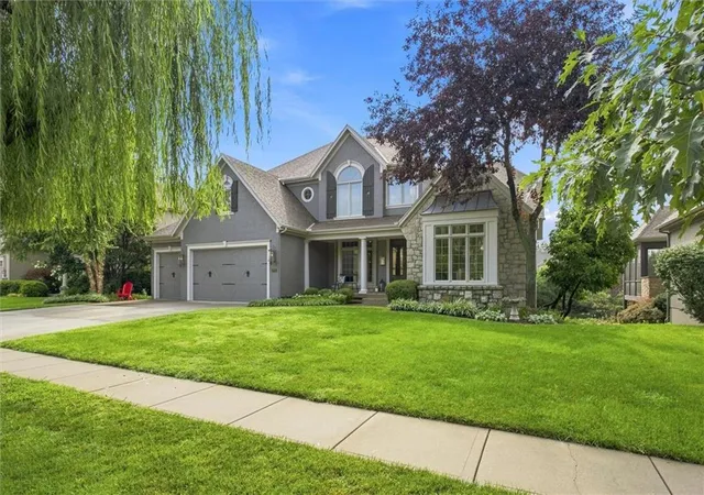 2nd image of 9309 W 156th Pl, Overland Park, KS 66221 | MLS# 2635607