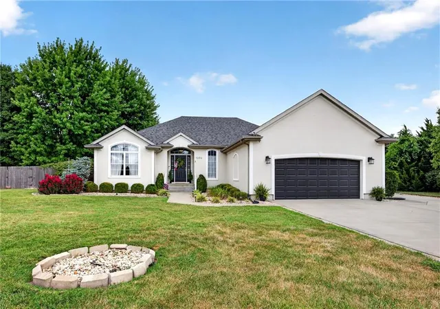 1st image of 1203 Cedar Crest Dr, Pittsburg, KS 66762 | MLS# 2635612