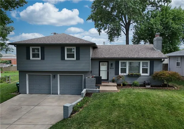 1st image of 9104 W 69th Street, Merriam, KS 66204 | MLS# 2635617