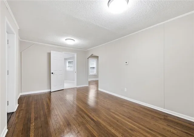 5th image of 4734 Mission Rd, Roeland Park, KS 66205 | MLS# 2635633