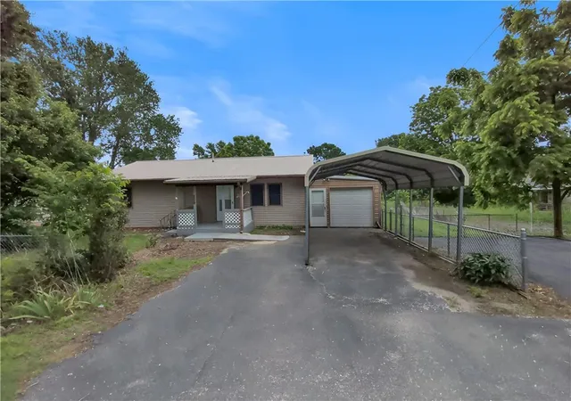 1st image of 809 S Taylor St, Lowry City, MO 64763 | MLS# 2635634