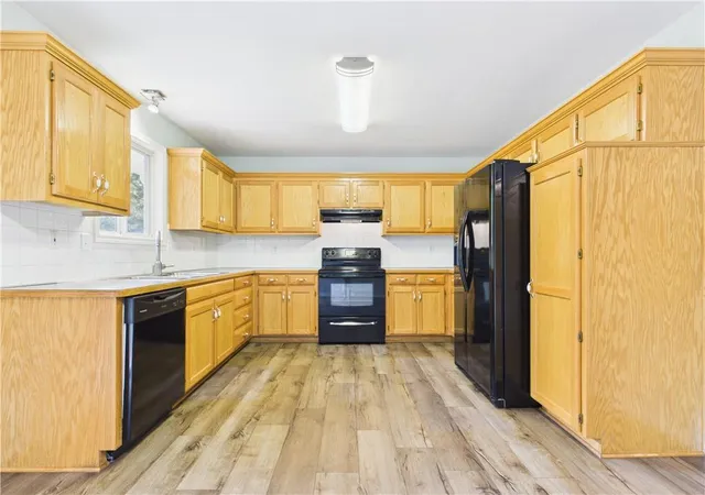 Photo 1 of Single family home for sale at 16407 Harris Ave, Belton, MO 64012 | MLS# 2635650 | Listing updated on 2026-08-27