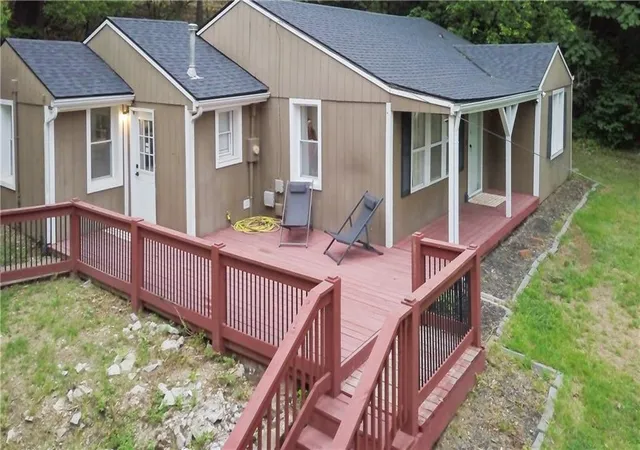 Photo 4 of Sale Pending at 20118 E Truman Rd, Independence, MO 64056 | MLS# 2635667 | Listing updated on 2026-08-25