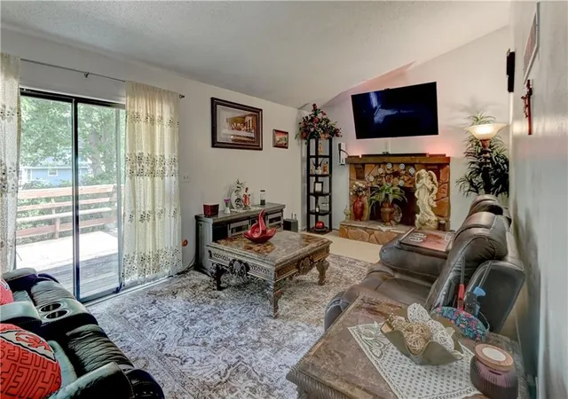 Photo 3 of Single family home for sale at 2400 NW 84th Terrace, Kansas City, MO 64154 | MLS# 2635671 | Listing updated on 2026-08-16