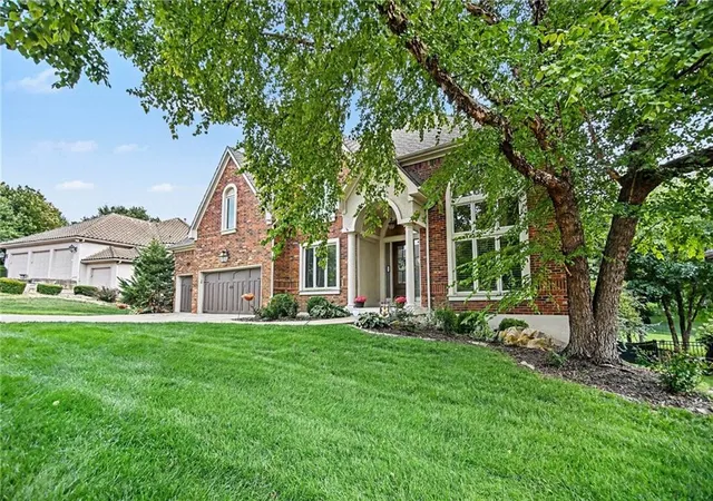 5th image of 20613 W 96Th Ter, Lenexa, KS 66220 | MLS# 2635672