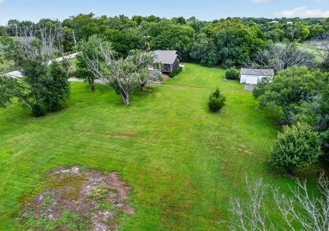 29th image of 10615 Kill Creek Rd, De Soto, KS 66018 | MLS# 2635683