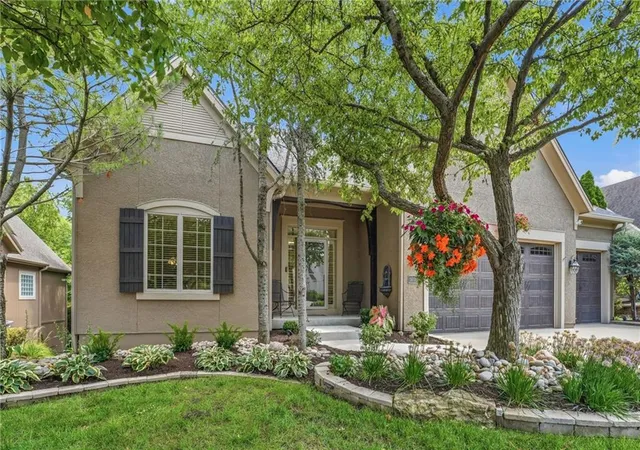 4th image of 16025 Eby St, Overland Park, KS 66085 | MLS# 2635695