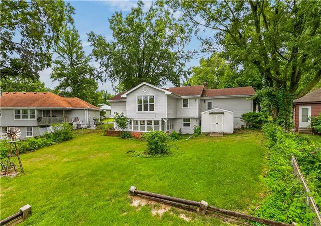 Photo 5 of Single family home for sale at 10300 E 72nd Street, Raytown, MO 64133 | MLS# 2635705 | Listing updated on 2026-08-24