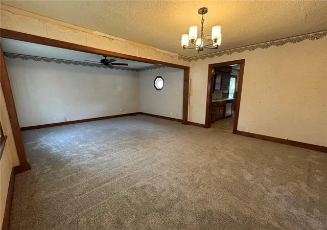 Photo 3 of Sale Pending at 508 W Miami St, Paola, KS 66071 | MLS# 2635710 | Listing updated on 2026-08-15
