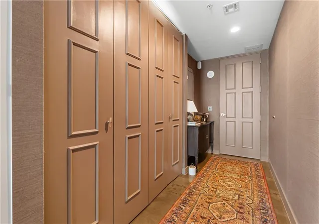 Photo 3 of Condo for sale at 21 W 10th Street #15D, Kansas City, MO 64105 | MLS# 2635713 | Listing updated on 2026-09-04