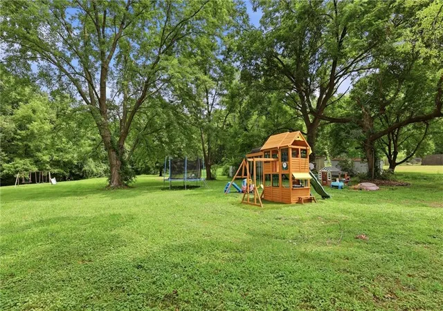 Photo 31 of Sale Pending at 3009 N 52nd Street, Kansas City, KS 66104 | MLS# 2635722 | Listing updated on 2026-09-10